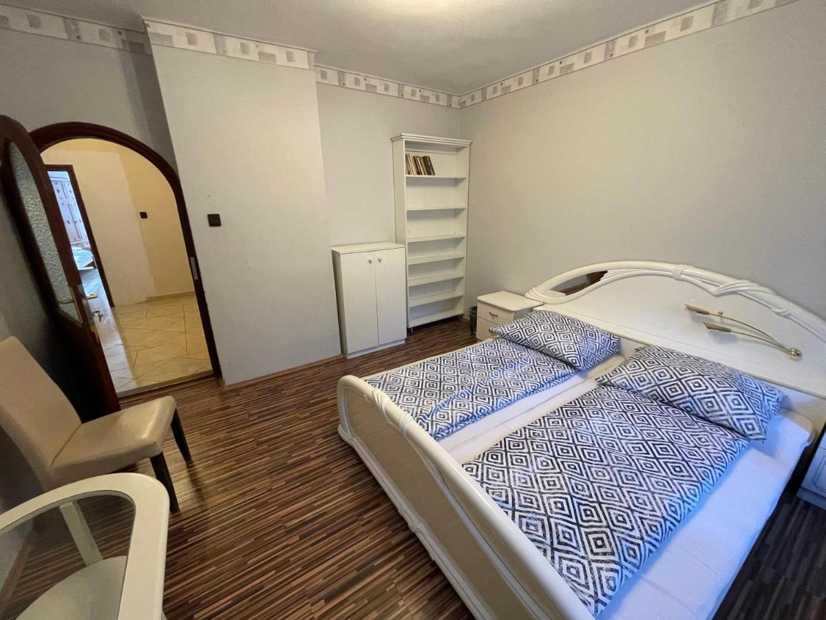 Szimpla Vendeghaz Otel Miskolc Dış mekan fotoğraf